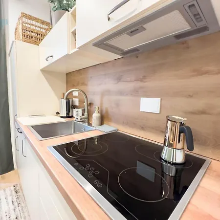 Marco Polo 26a Tirabora Short Rent 的里雅斯特
